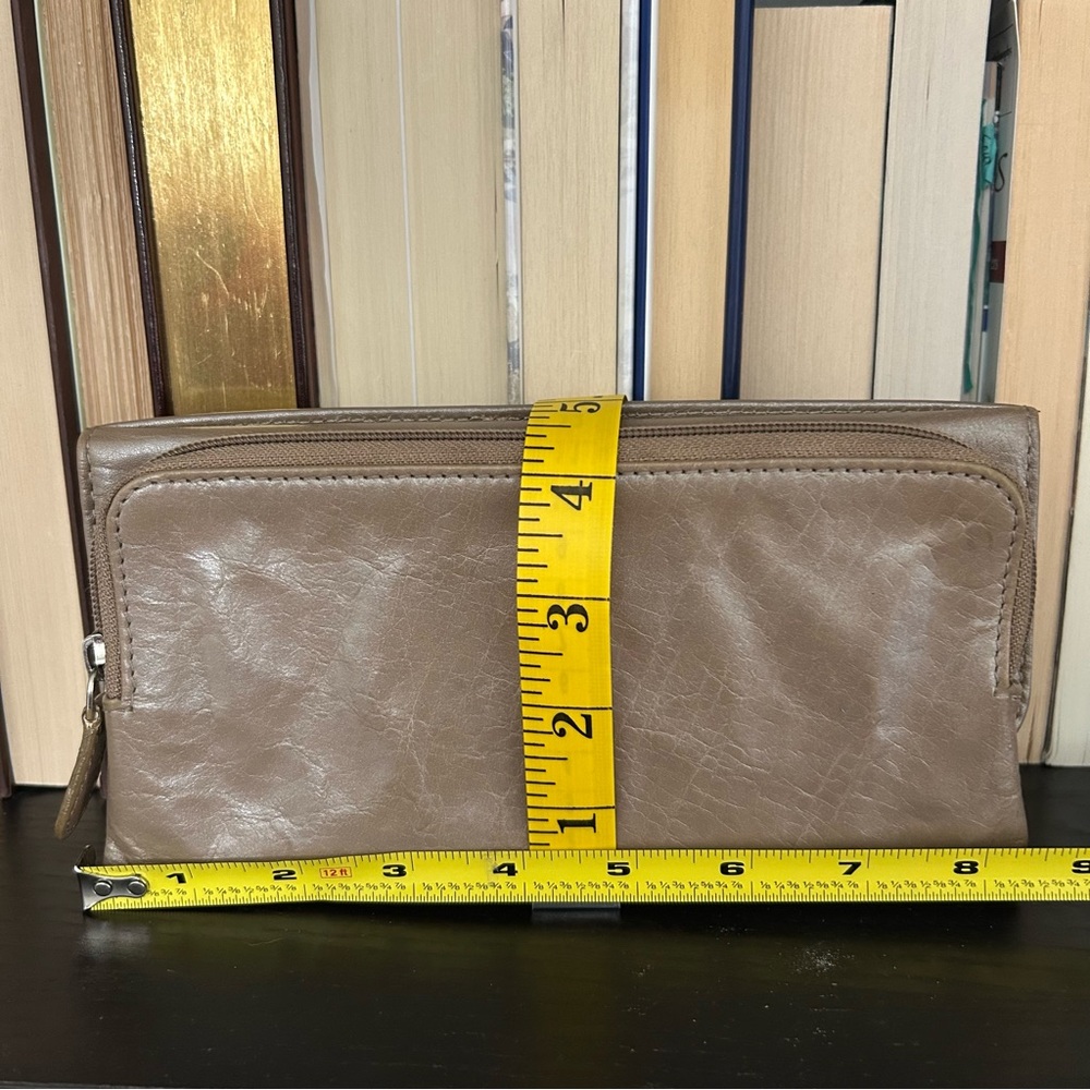 Large Leather Clutch Wallet - metallic taupe color - Picture 16 of 16